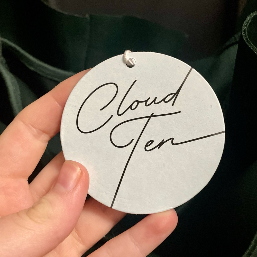 Cloud Ten Ruffled Tube Top - Picture 4 of 5